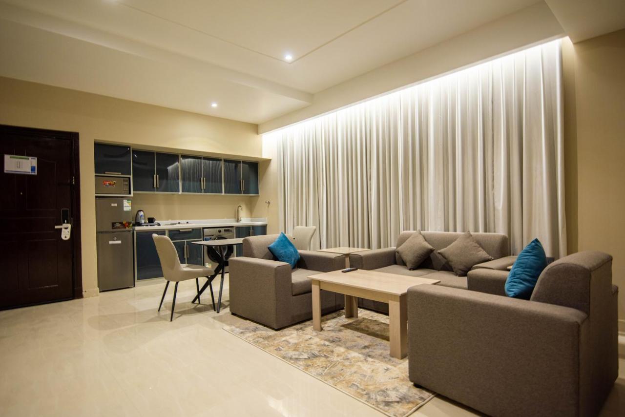 होटल के अलावा Granada Palace 3*