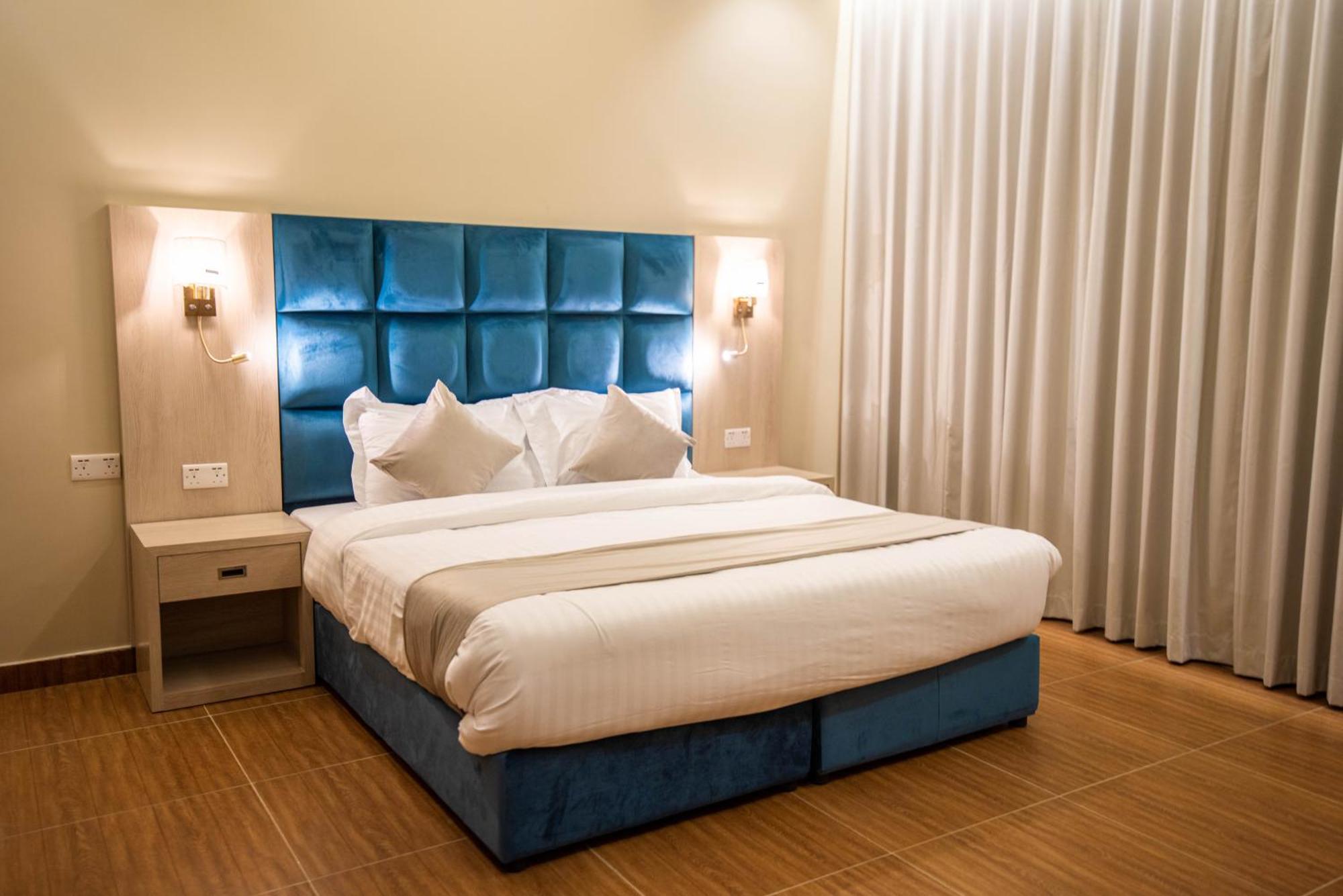 Granada Palace 3*